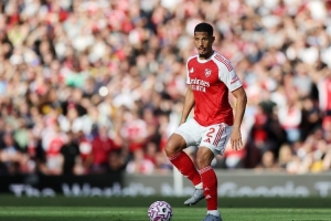 勒伯夫：如果萨利巴想赢得欧冠，去巴黎圣日耳曼会更好