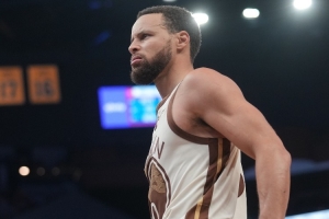 库里：这次伤病比较棘手&不知道完全恢复要多久 希望能尽快回归